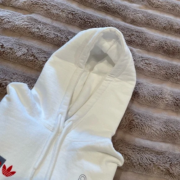 Adidas Pullover Sweater - Picture 9 of 12